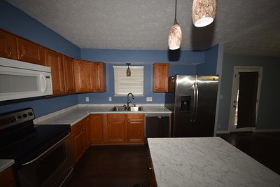 905 Shayler - Photo 4
