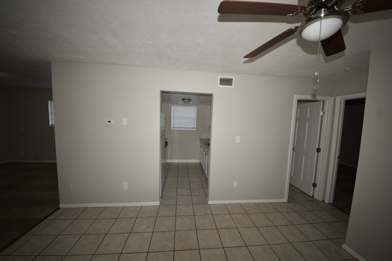 928 Ohio Pike - Unit #501 - Photo 4